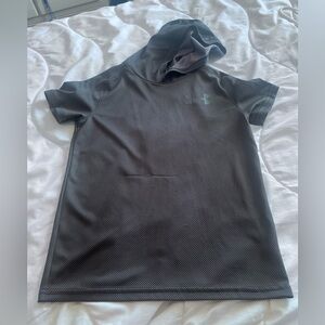 YM Under Armour Tee with Hood